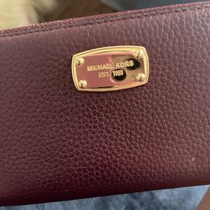 Michael Kors Wallet- Large